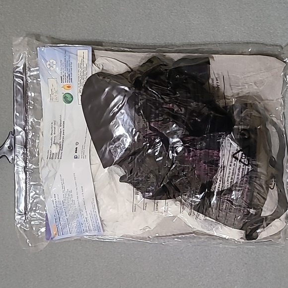 Batgirl‎ Girls DC Superhero Costume - Size Medium 8-10 New In Package - Picture 5 of 6